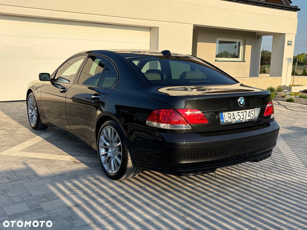 BMW Seria 7 745d - 7