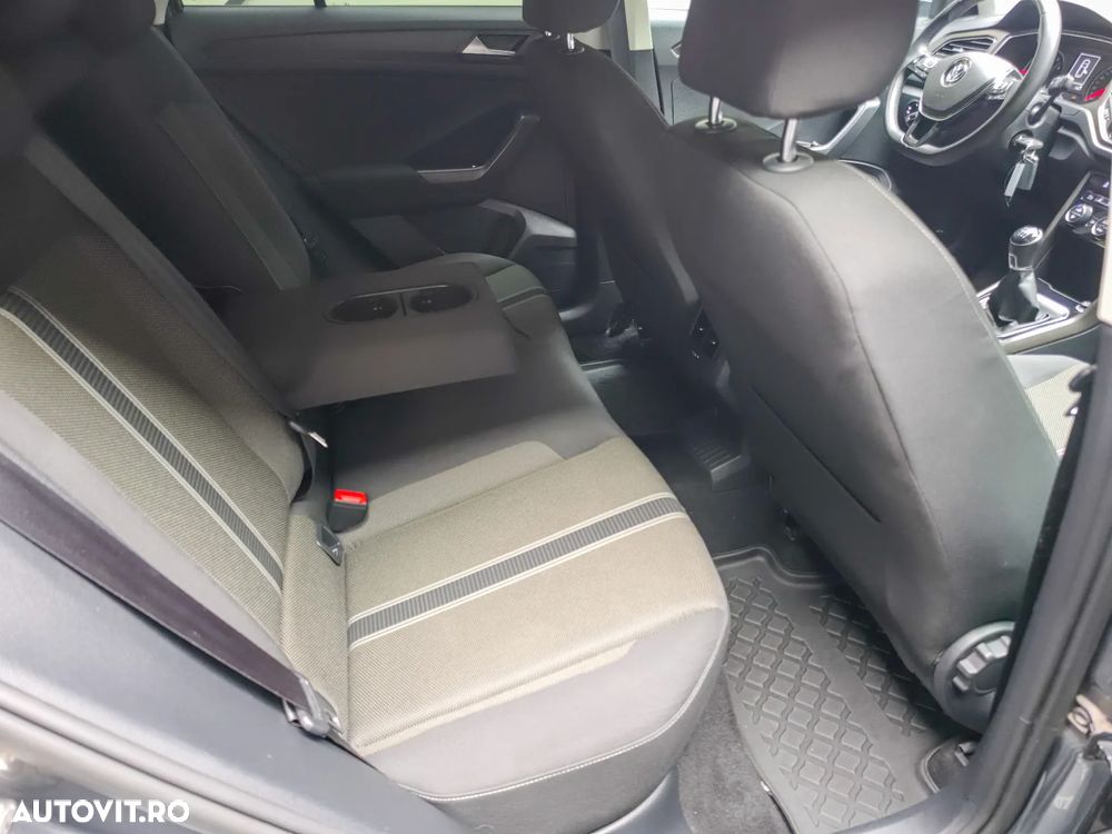 Volkswagen T-Roc 1.0 TSI OPF Style - 32