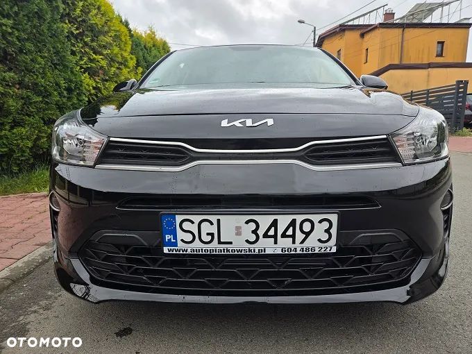 Kia Rio - 1