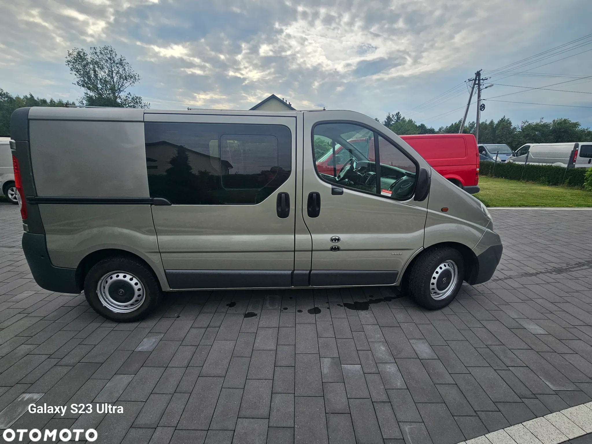 Opel Vivaro - 13