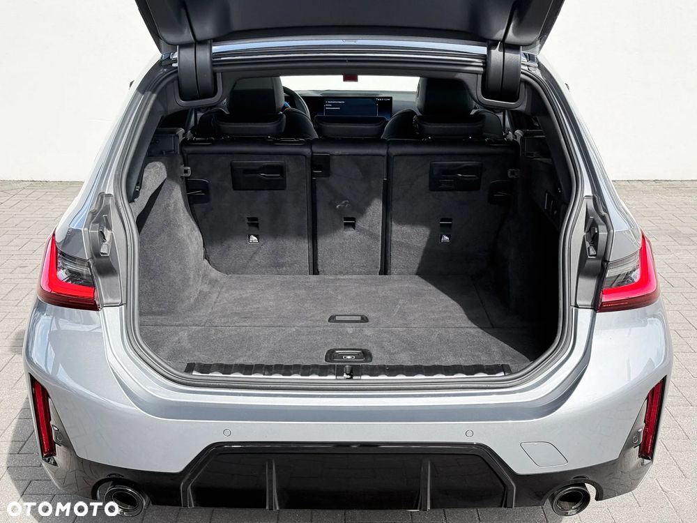 BMW Seria 3 320d xDrive M Sport - 16