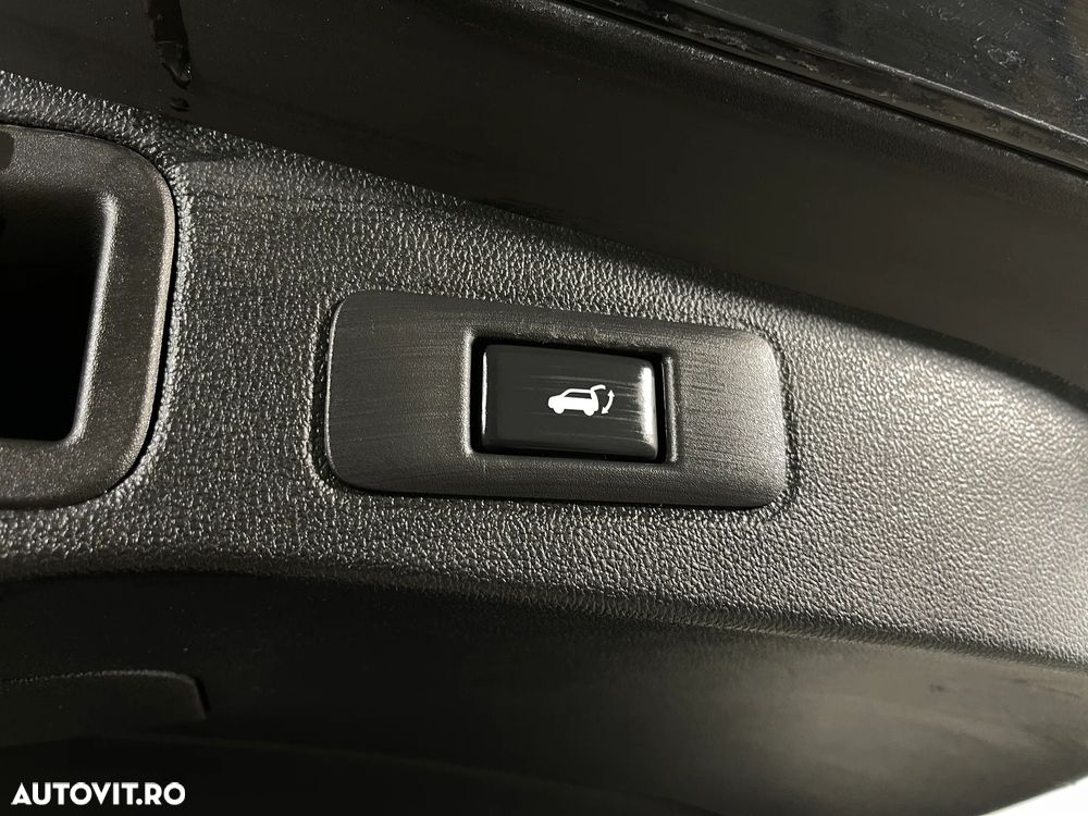 Renault Talisman Blue dCi EDC Initial Paris - 23