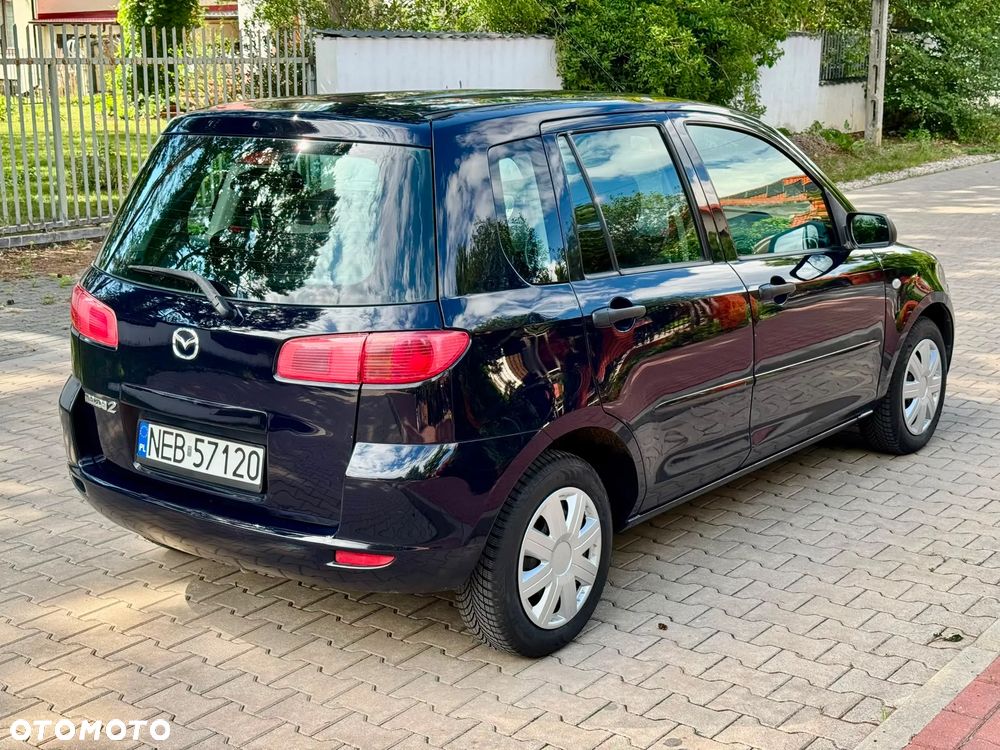 Mazda 2 - 4