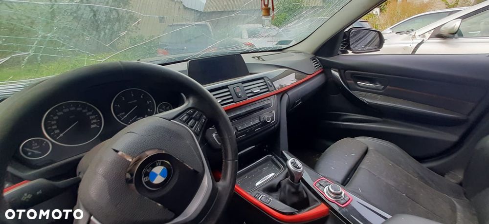 BMW Seria 3 316d - 16