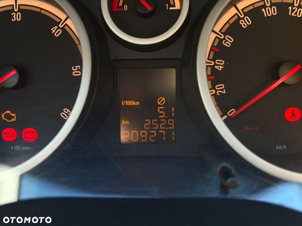 Opel Corsa - 5