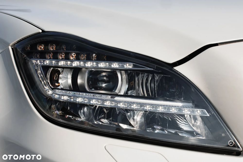 Mercedes-Benz CLS - 14