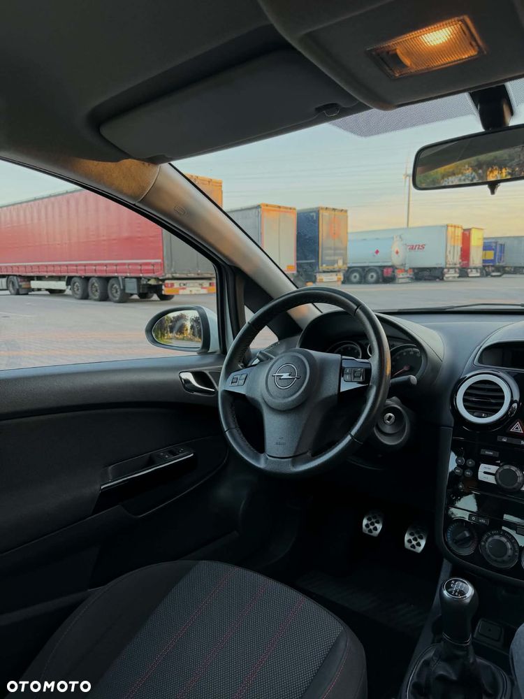 Opel Corsa - 15
