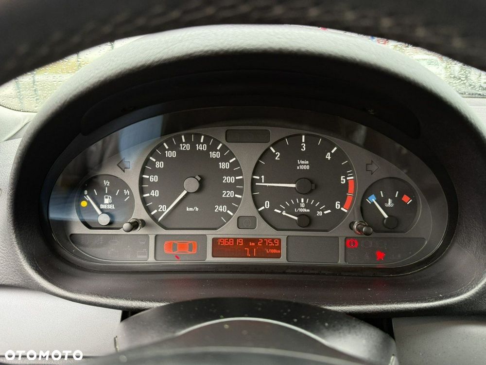 BMW Seria 3 - 15