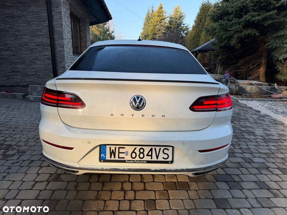 Volkswagen Arteon 2.0 TDI SCR R-Line DSG - 11