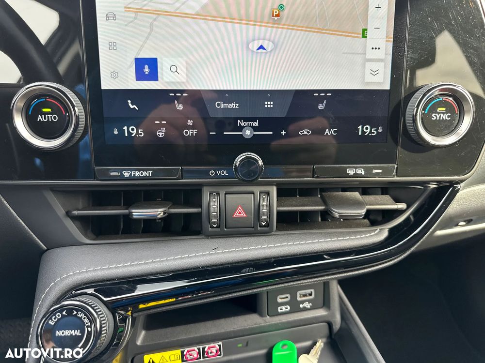 Lexus Seria NX - 17
