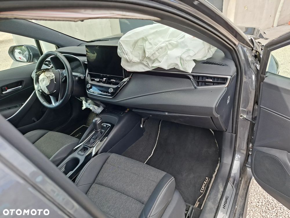 Toyota Corolla - 9
