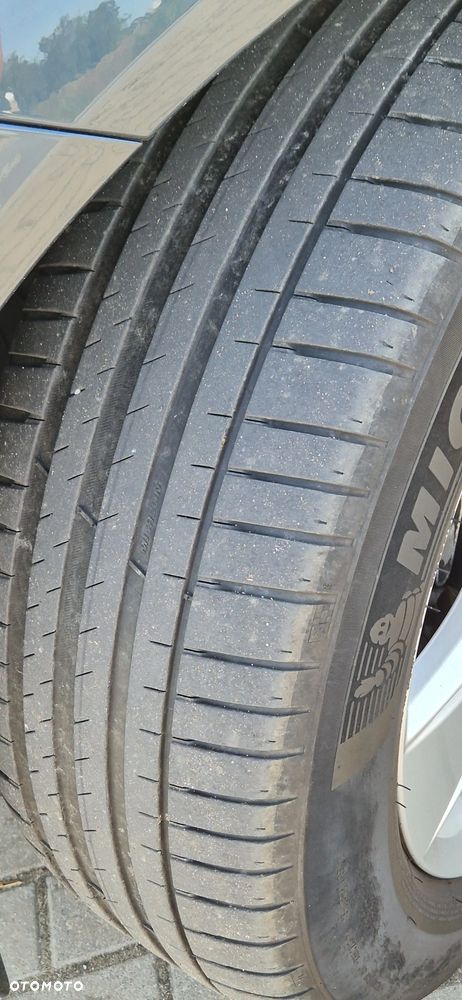 Volvo XC 60 B4 B Momentum - 19