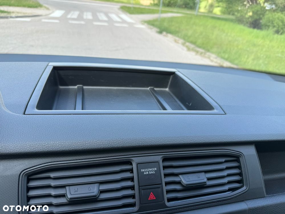 Volkswagen Caddy - 21