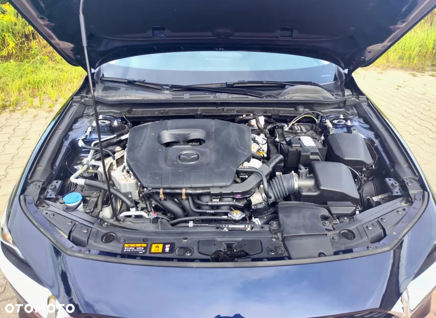 Mazda 3 e-SKYACTIV-X 186 M HYBRID CENTRE-LINE - 7