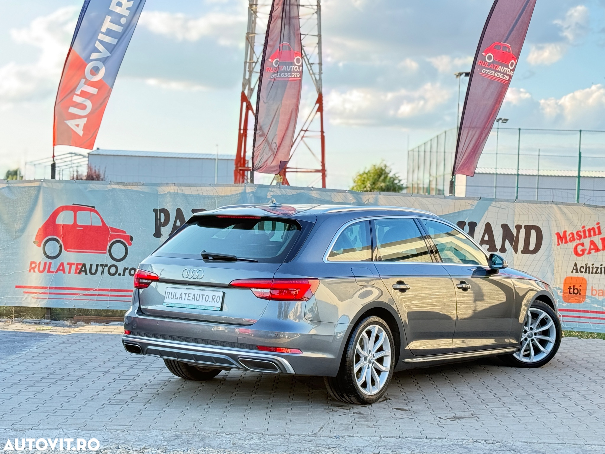 Audi A4 Avant 2.0 TDI S tronic Sport - 4