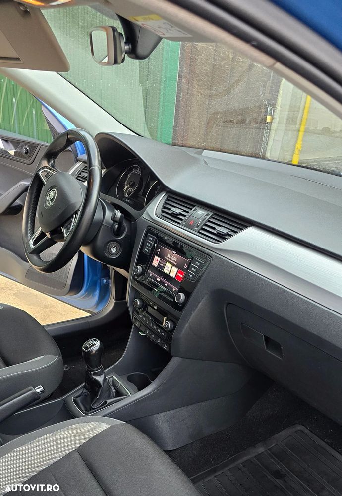 Skoda RAPID 1.0 TSI Style - 4