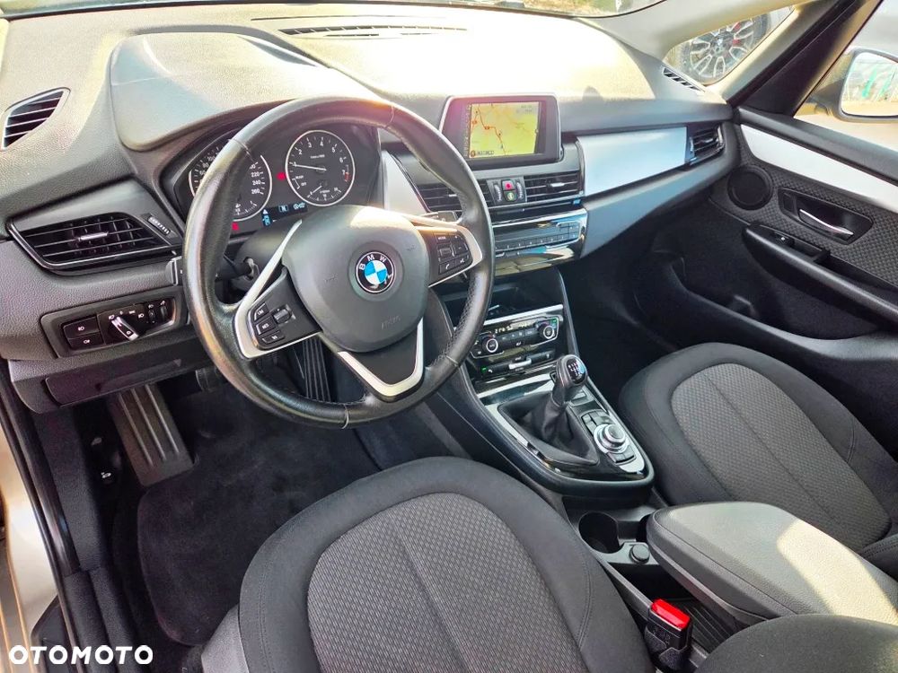 BMW Seria 2 218i Luxury Line - 26