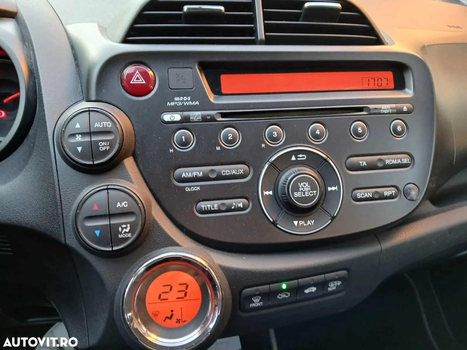 Honda Jazz 1.4 SOHC i-VTEC MT Comfort - 7
