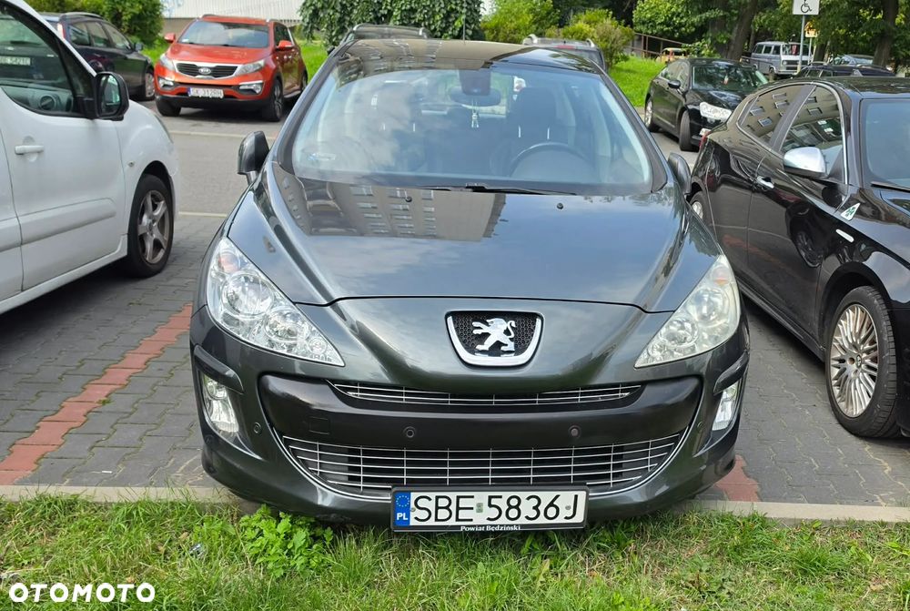 Peugeot 308 HDi FAP 135 Platinum - 13