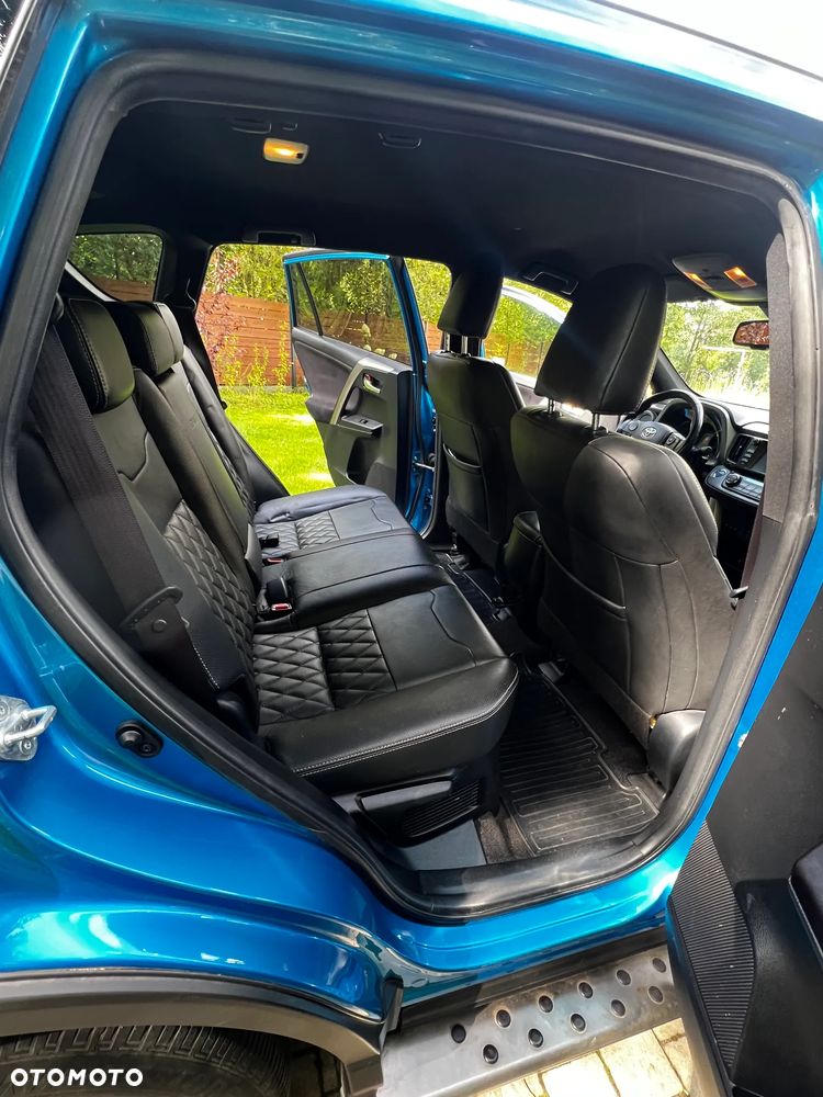 Toyota RAV4 Hybrid Prestige 4x4 - 6