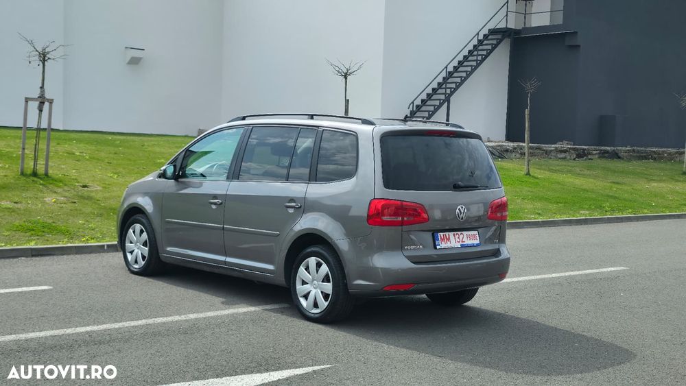 Volkswagen Touran 1.6 TDI DPF Highline - 23