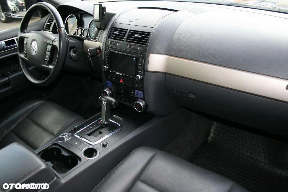 Volkswagen Touareg 3.0 V6 TDI DPF Tiptr - 8