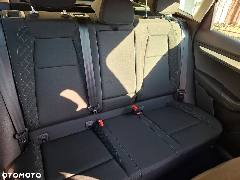 Skoda Karoq 1.5 TSI ACT GPF 4x2 Ambition DSG - 25