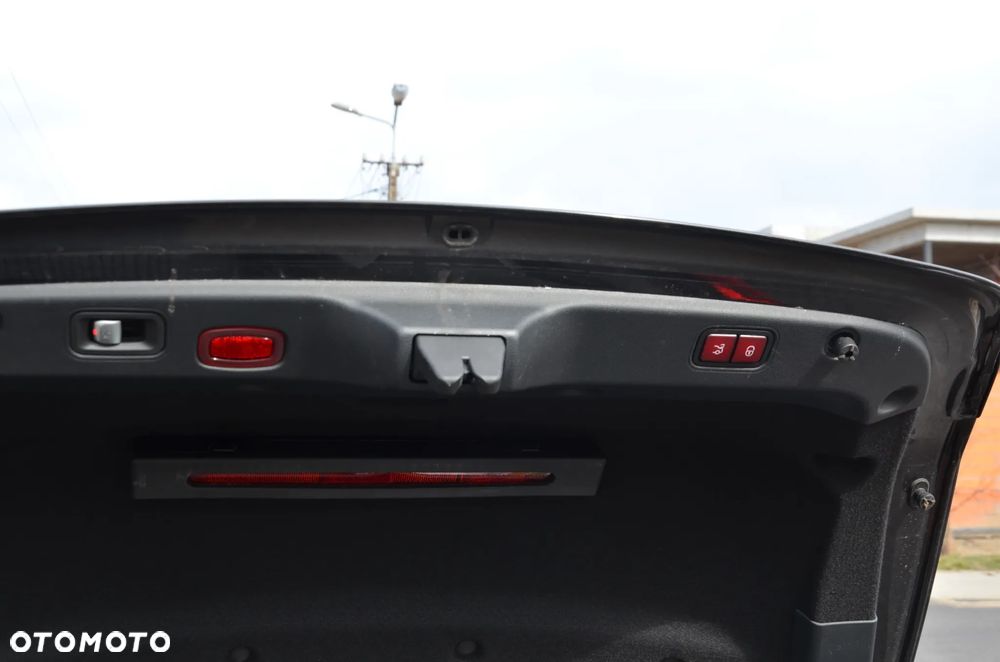 Mercedes-Benz CLS 220 d 9G-TRONIC AMG Line - 12