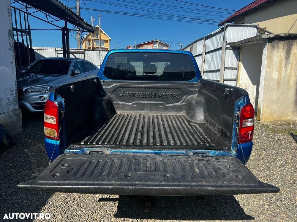 Dezmembrari dezmembrez  Mitsubishi L200 V 2.4 Diesel 2015 - 2018 - 7