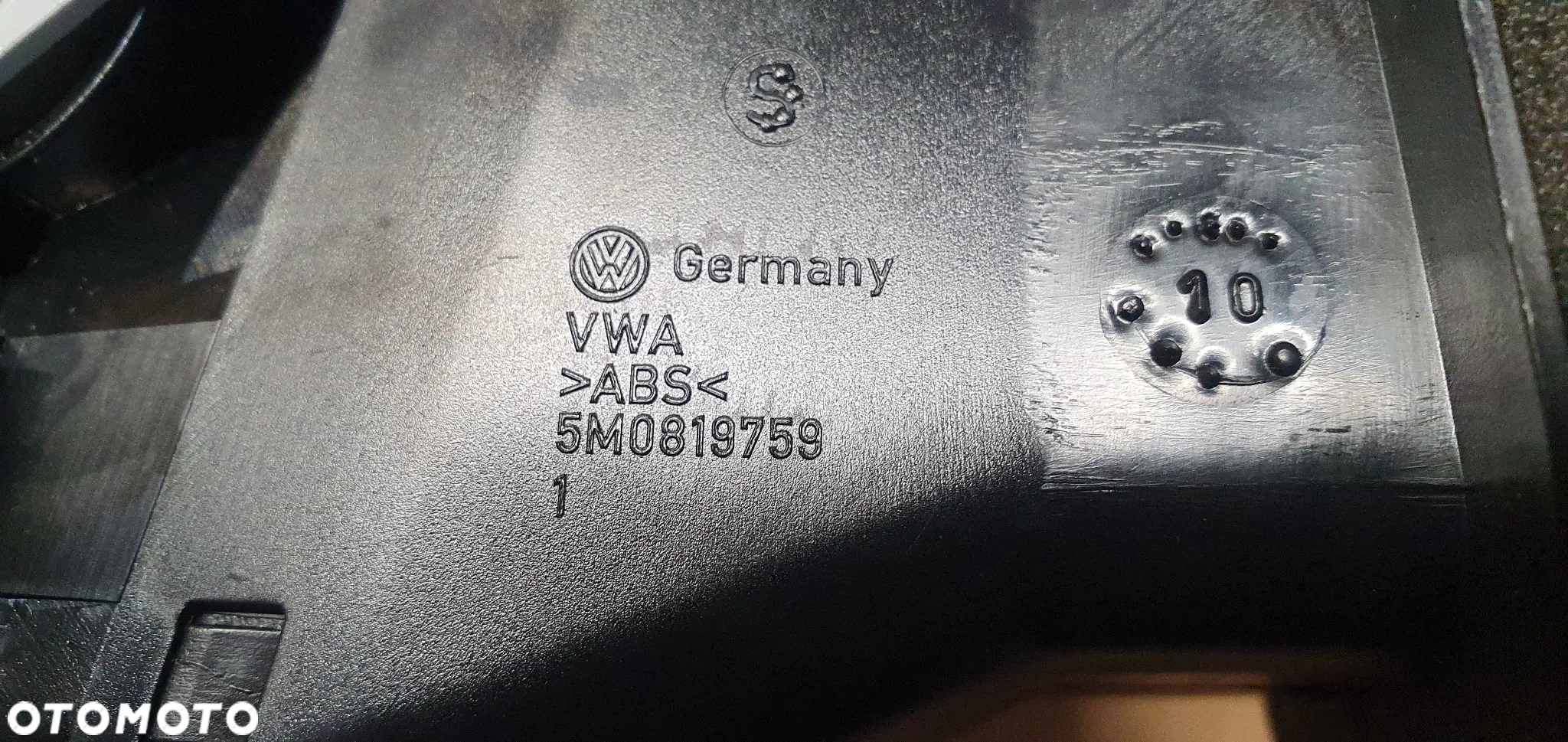 Kratka nawiewu powietrza lewy przód przednia lewa VW Golf VI 6 Plus 5M0819759 5M0819703L 5N0819703A - 5