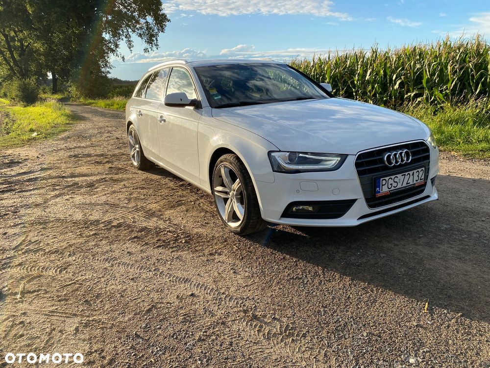 Audi A4 Avant - 4