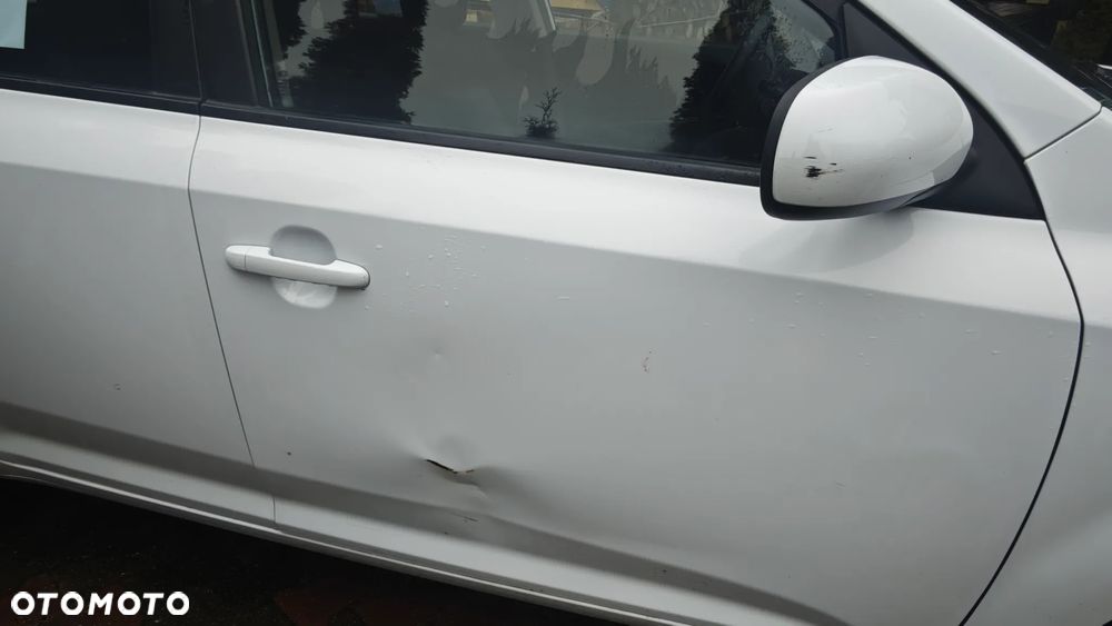 Kia Ceed 1.6 Crdi S Euro2012 - 6