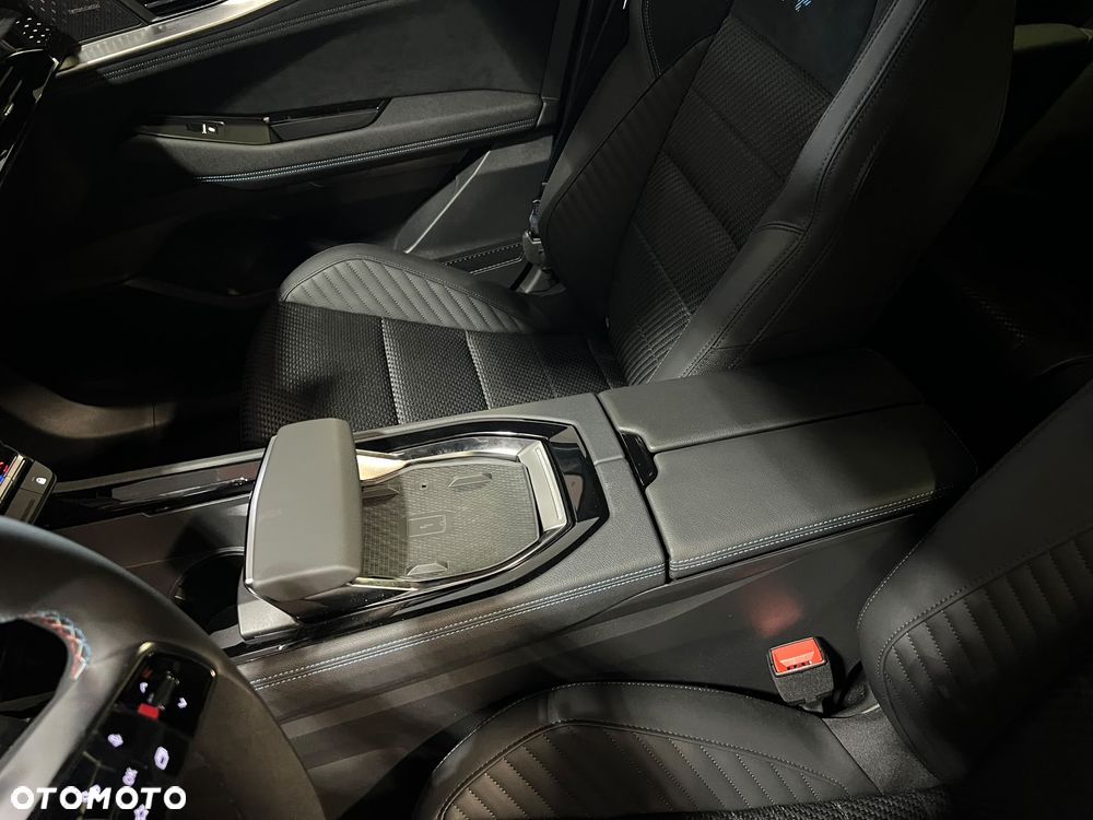 Renault Austral 1.2 E-Tech Full Hybrid 200 Esprit Alpine MMT - 14