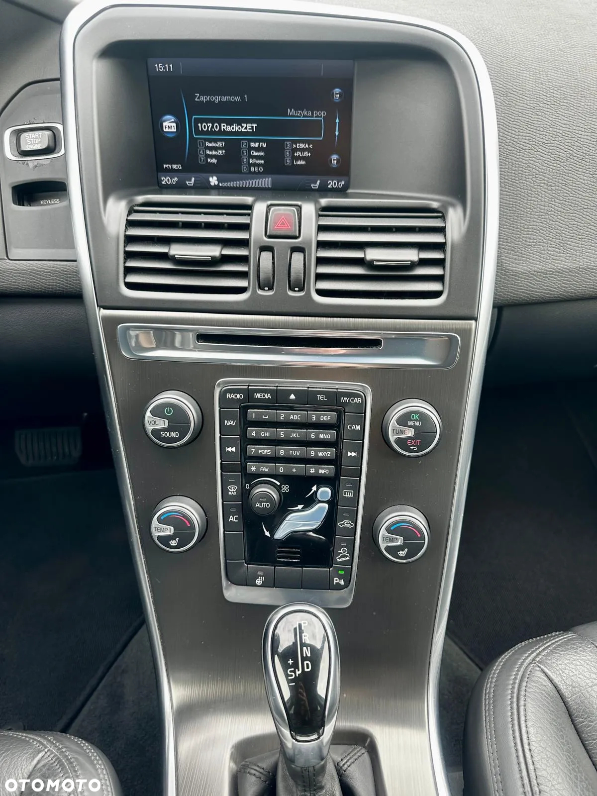 Volvo XC 60 D4 AWD Geartronic Summum - 17