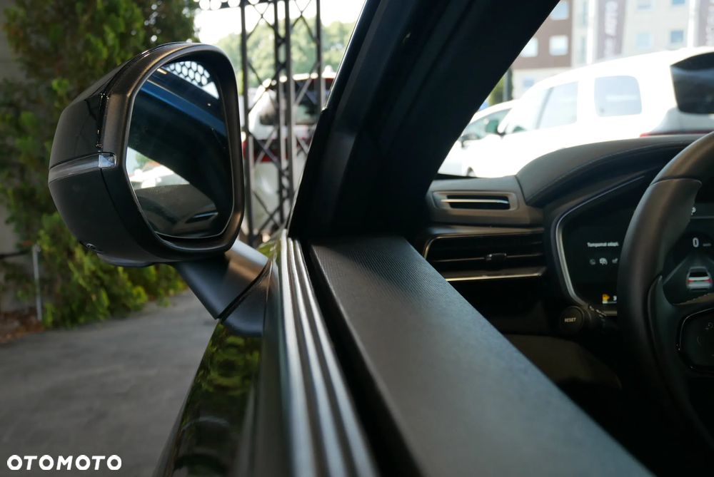 Lynk & Co 01 - 34