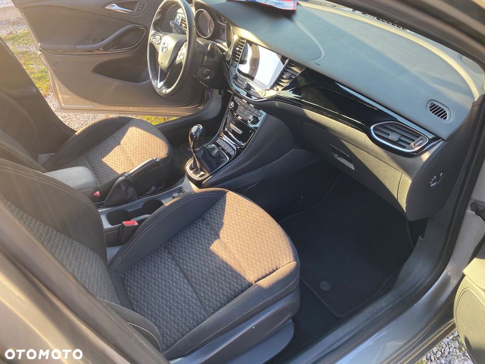 Opel Astra 1.4 Turbo Innovation - 26