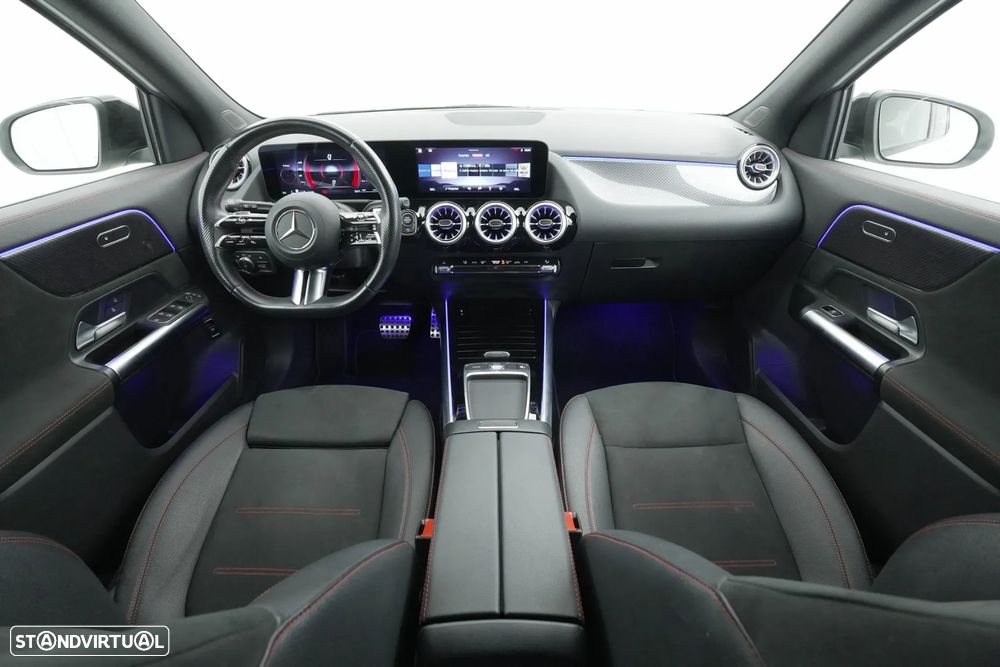 Mercedes-Benz GLA 200 AMG Line - 11
