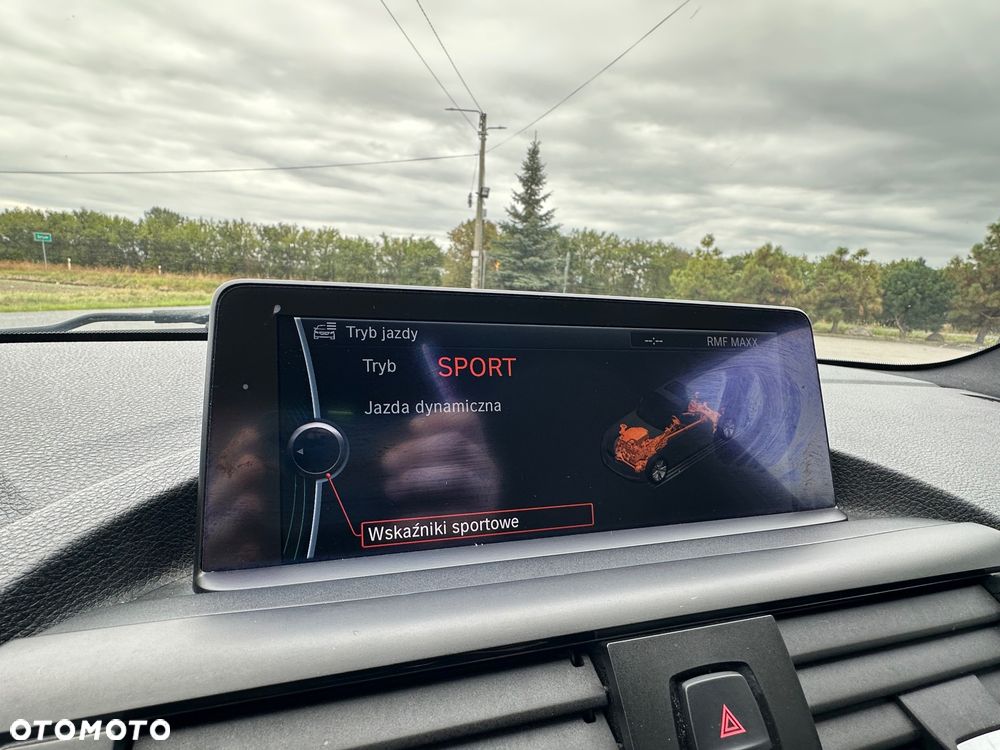 BMW Seria 1 118d Sport Line - 27