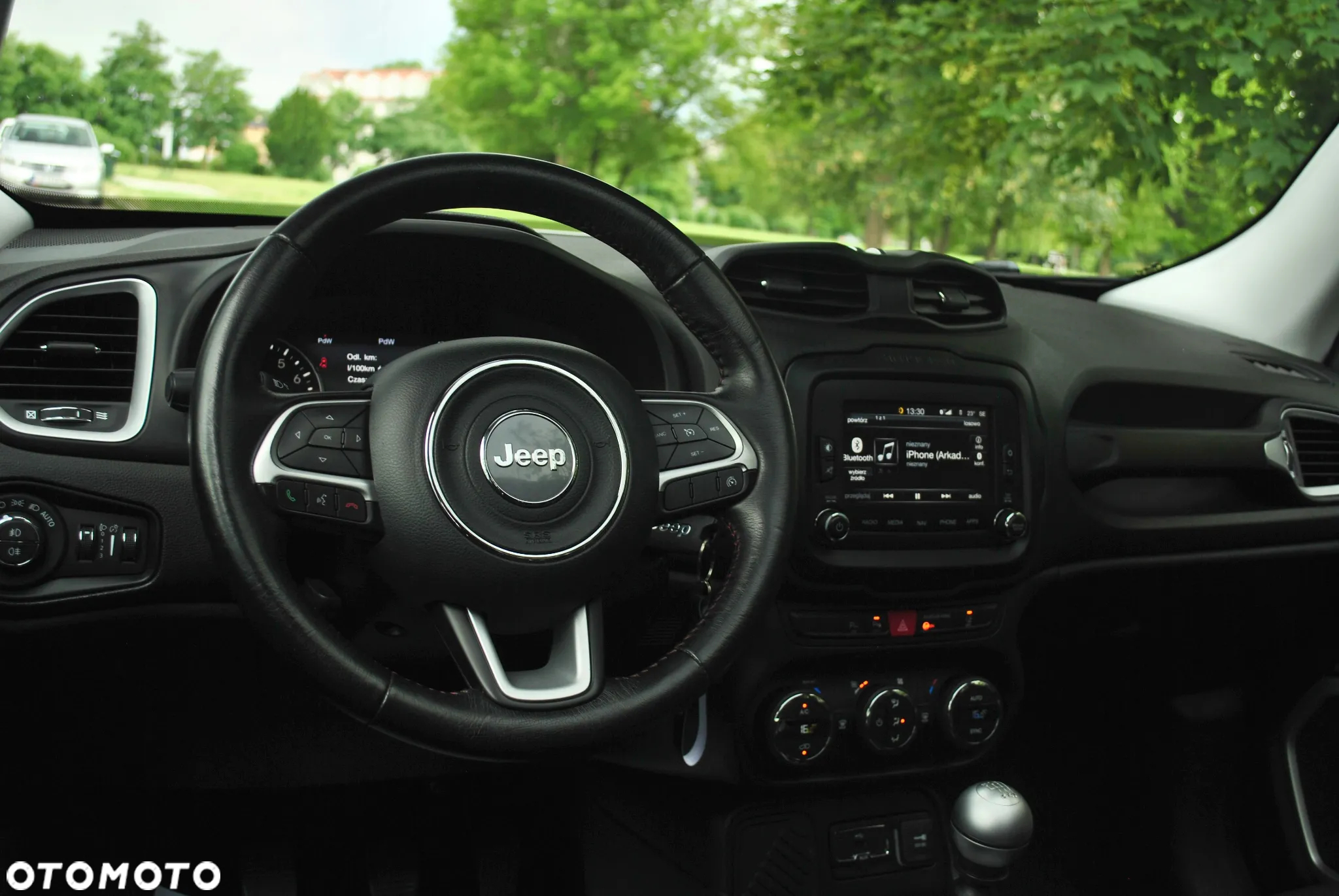 Jeep Renegade 1.4 MultiAir Limited FWD S&S - 9