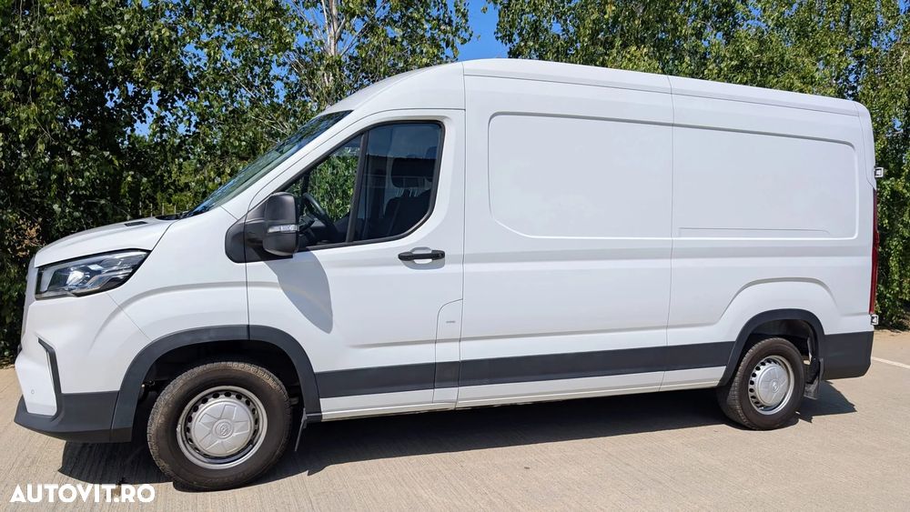 Maxus Deliver 9 - 3