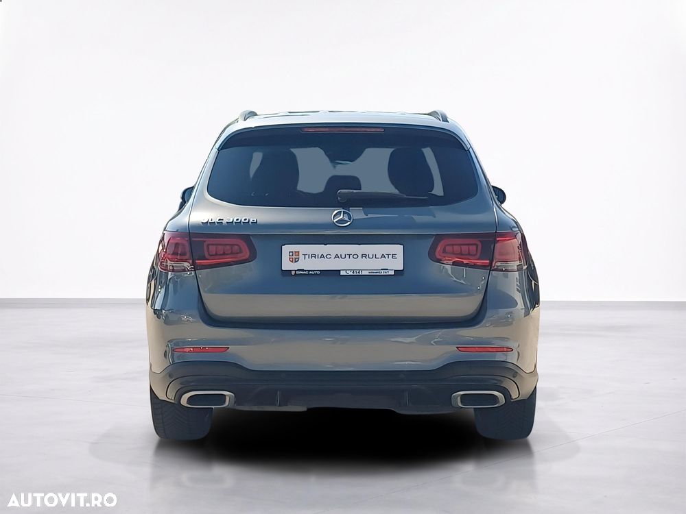 Mercedes-Benz GLC 300 d 4MATIC 9G-TRONIC AMG Line - 5