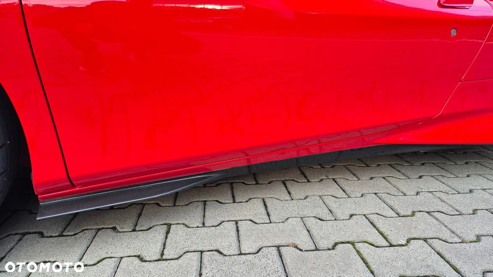 Ferrari F8 Spider - 15