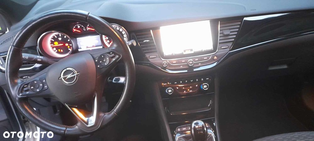 Opel Astra 1.4 Turbo Edition - 9