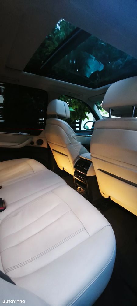 BMW X5 xDrive35i - 8