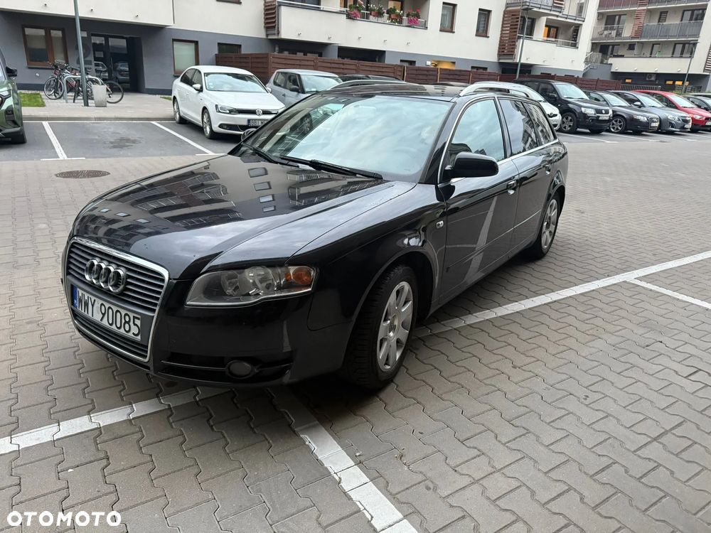 Audi A4 - 4