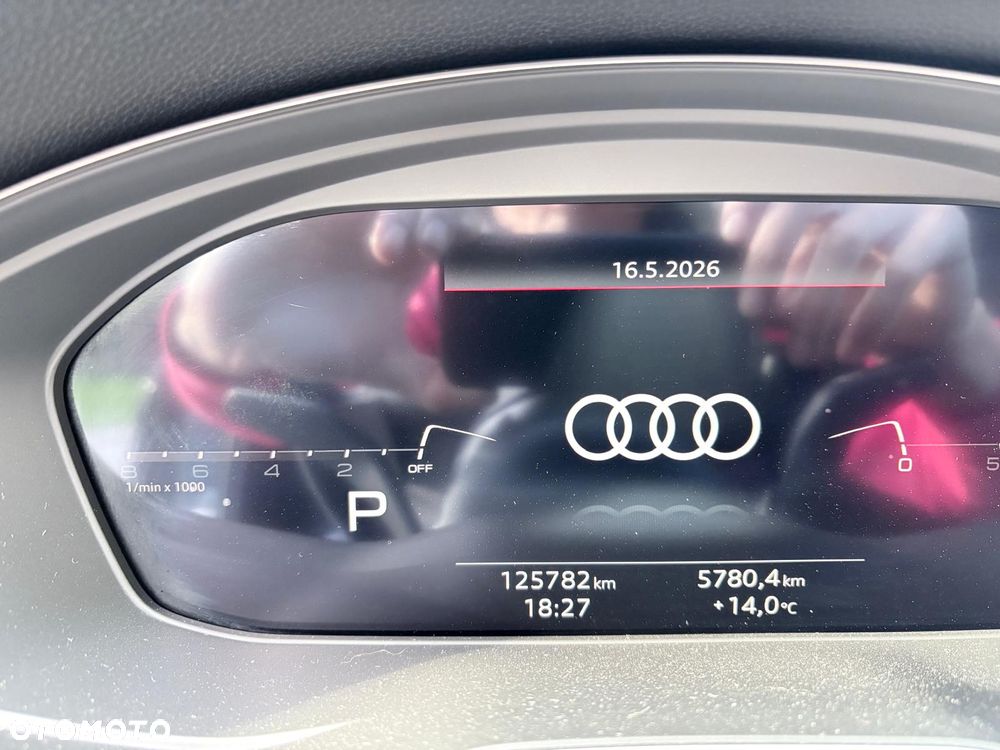 Audi A4 Limousine 40 TFSI mHEV Quattro Advanced S tronic - 9