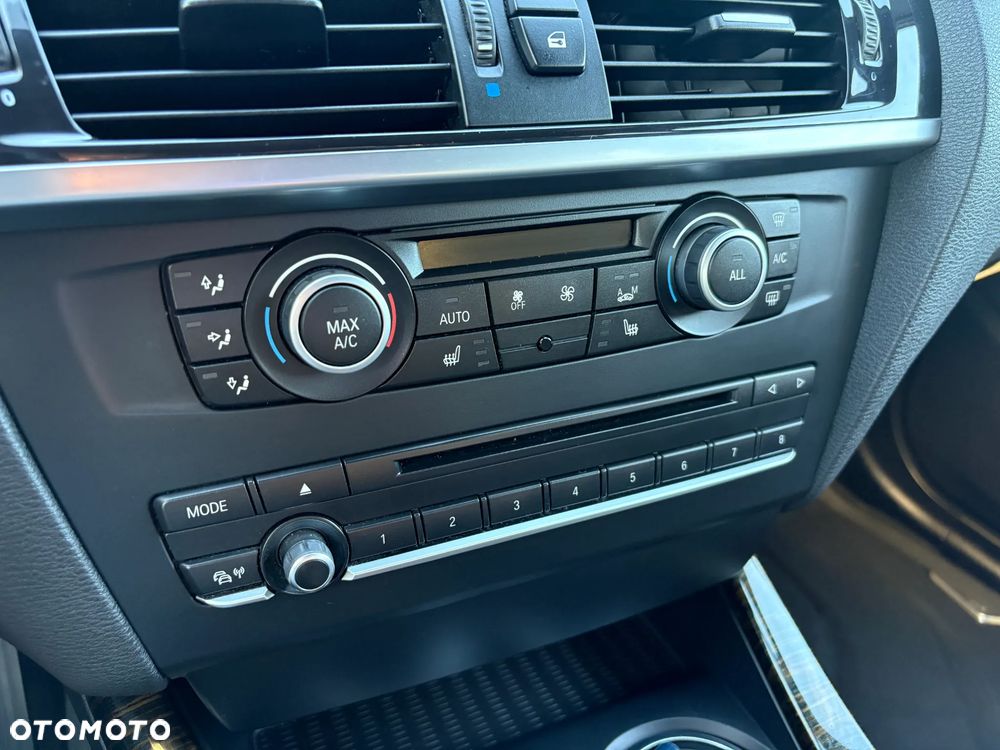 BMW X3 xDrive20d - 12