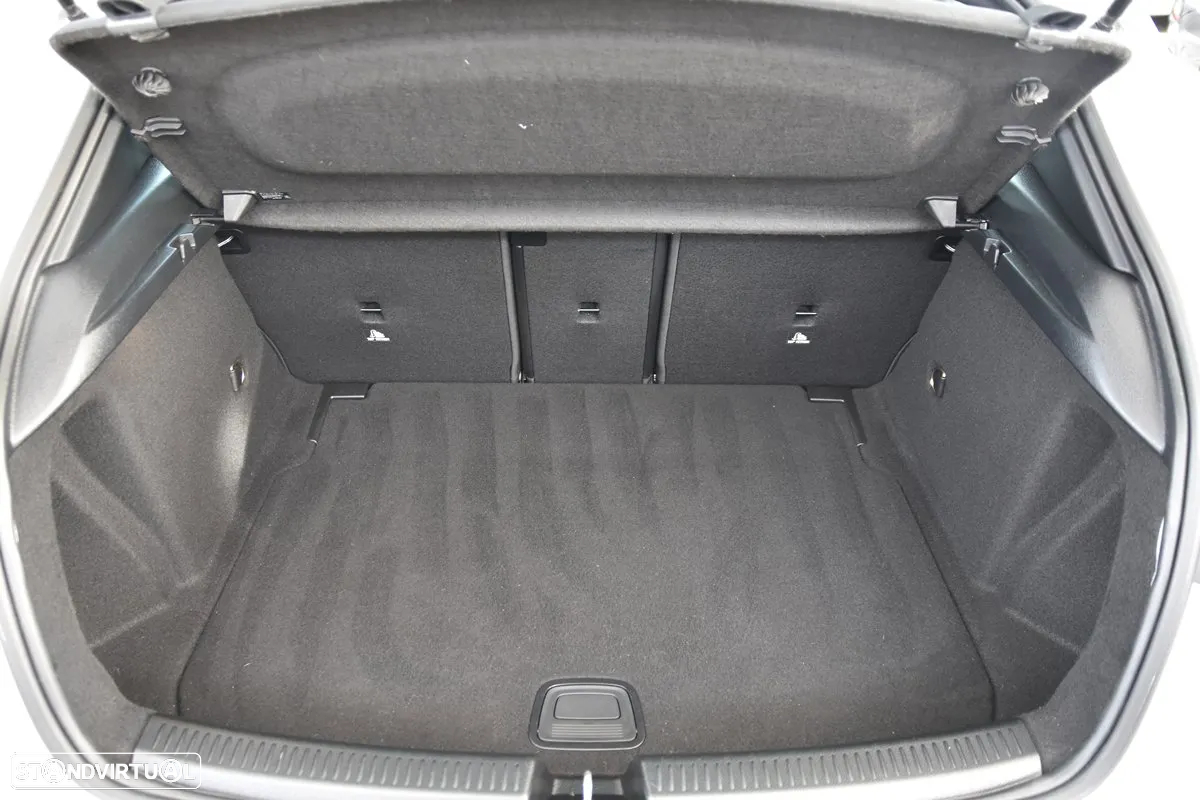 Mercedes-Benz A 180 d Style Plus Aut. - 25
