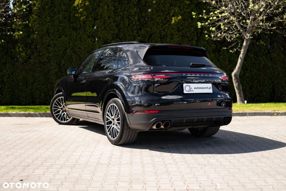 Porsche Cayenne S - 7