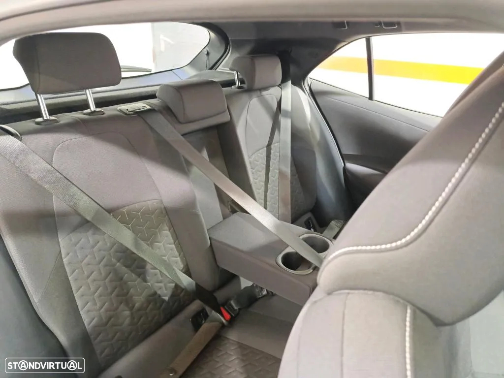 Toyota Corolla SD 1.8 Hybrid Comfort - 10